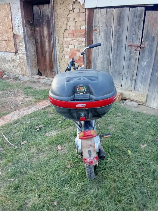 Продам обміняю гарний мопед піаджіо