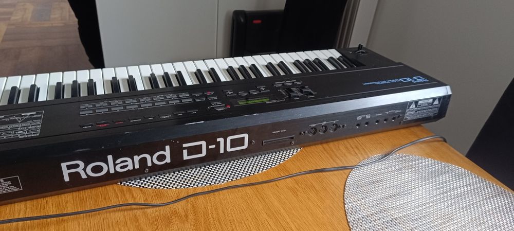 ローランド　D-10 ROLAND D 10 - 12559494368 - oficjalne archiwum Allegro
