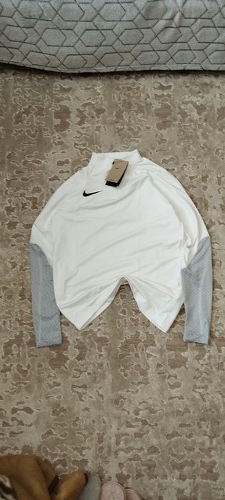 Термовка Nike нова M L