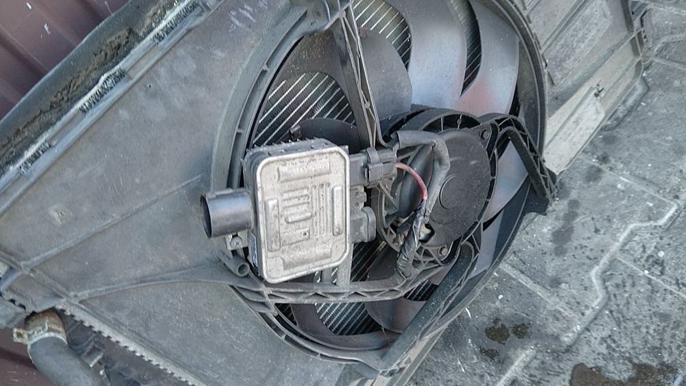 ) S-Max Mk1 chłodnica wody klimatyzacji intercooler wentylator 2.0 TDC