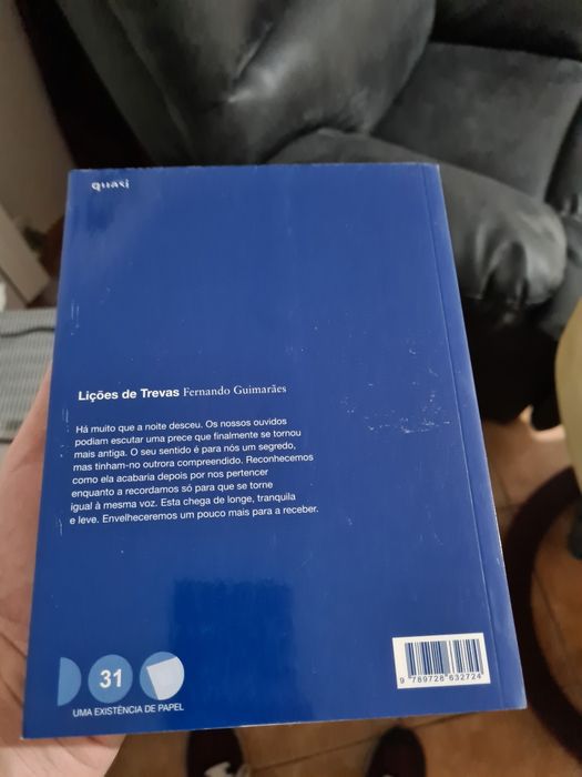 Livro "Lições de Trevas" de Fernando Guimarães