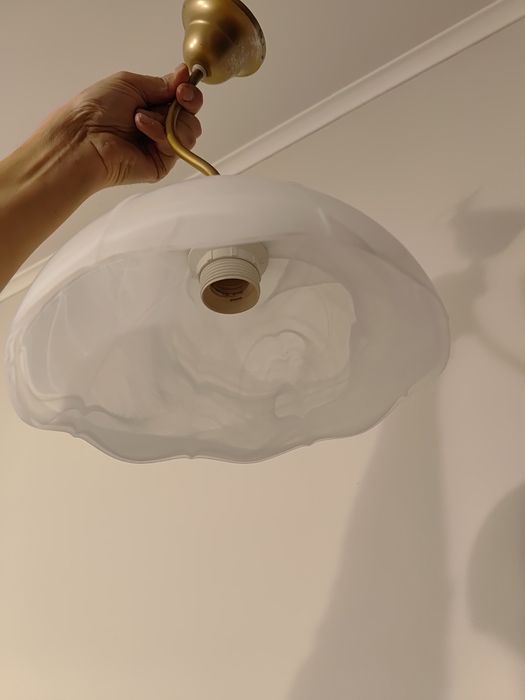 Żyrandol, szklany klosz