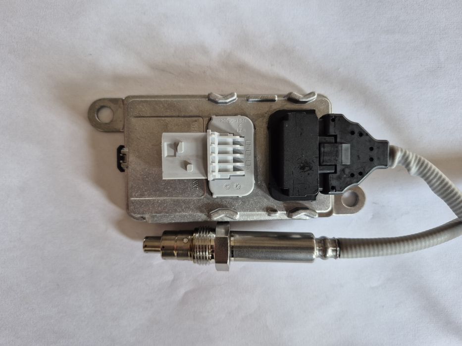 Оригінальний Датчик Nox Mercedes Actros Euro 6 (за катализатором)