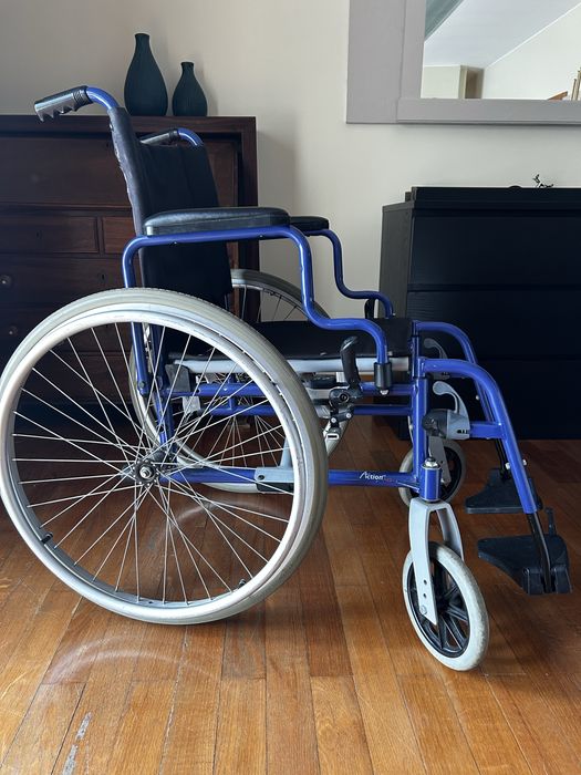 Cadeira de rodas INVACARE