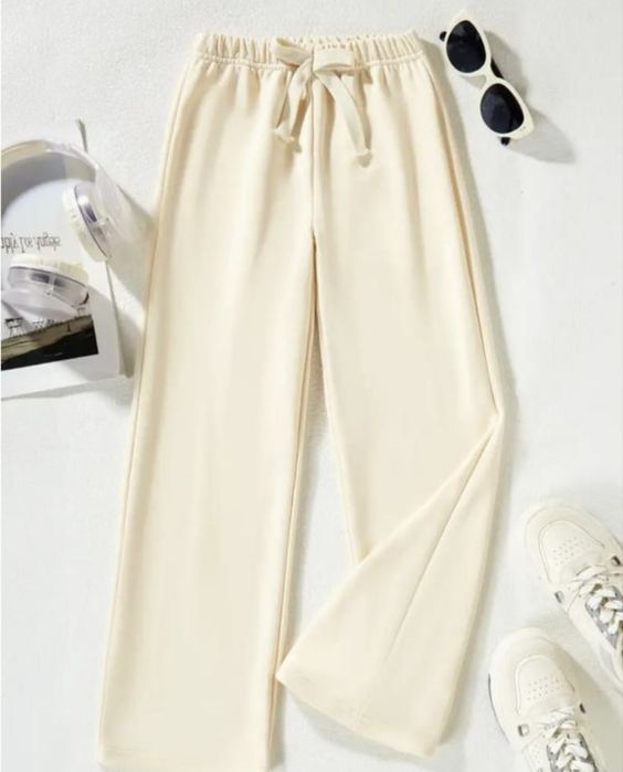 Спортивні штани для дівчинки 9-10 р