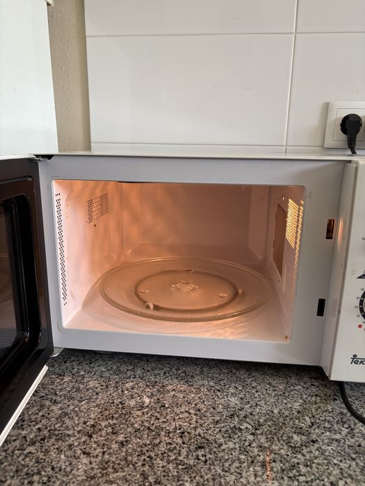 Micro-ondas TEKA MW 20 BF