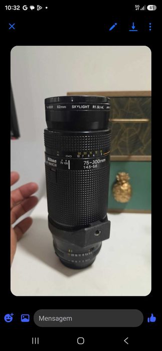 Uma máquina fotográfica