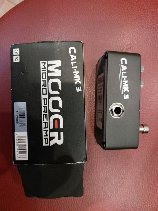 Продам новый  'эфект' для гитары и  т.д.