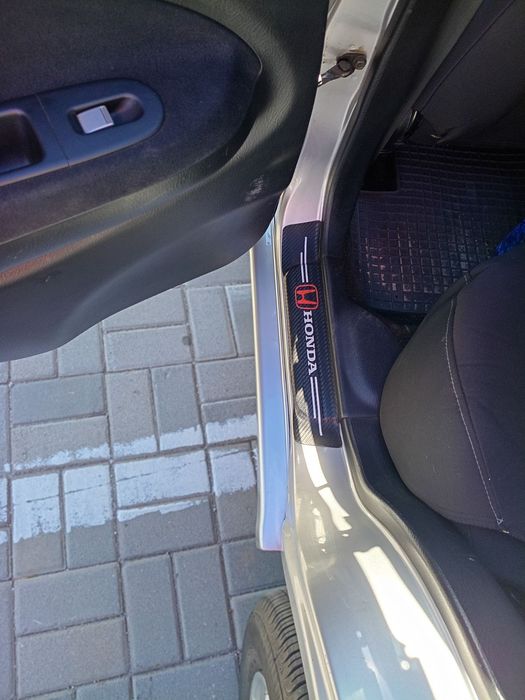 Продам   Honda HR-V 2004