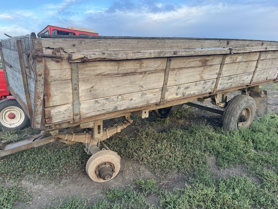 Продам прицеп 2ПТС4