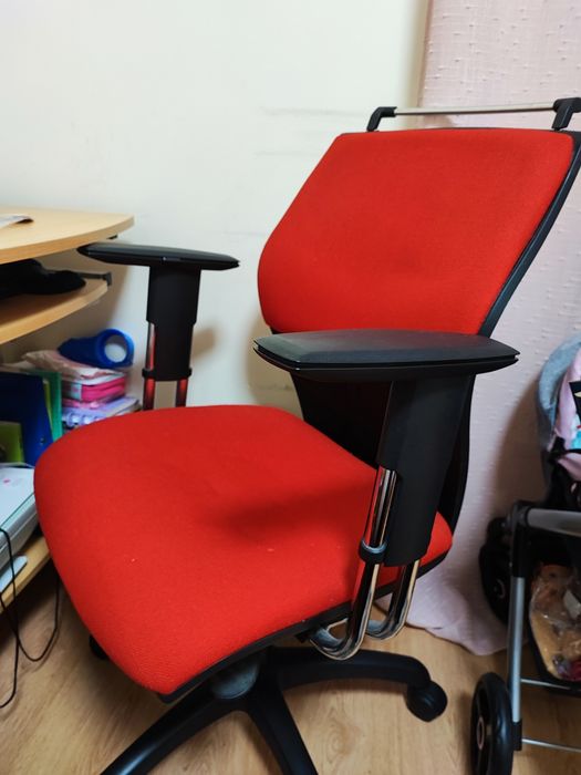 Vendo cadeira de escritório