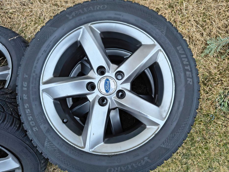 Koła zimowe ford opony 205 55 R16