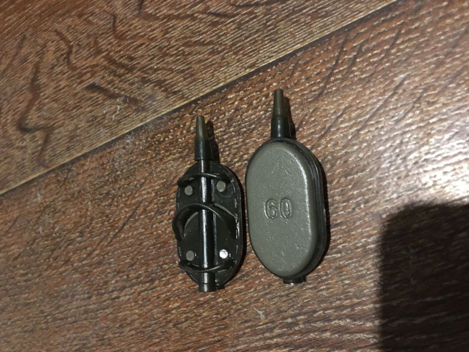 Флет годівниці (монтажі)