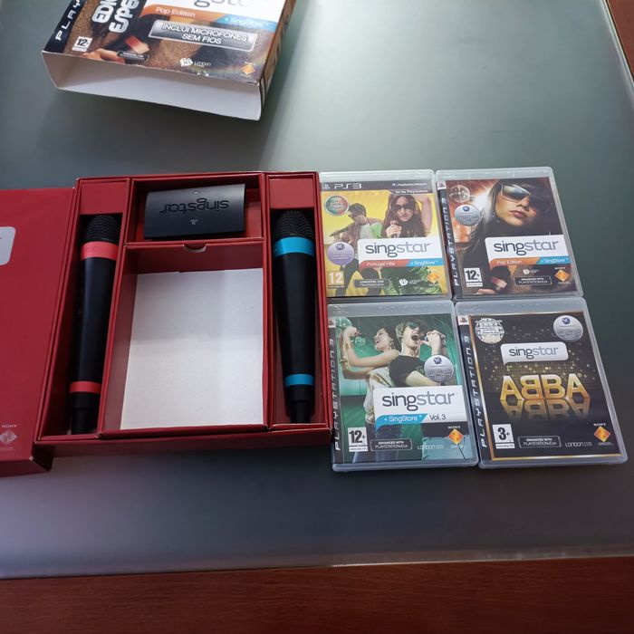 Singstar PS3 - 4 jogos e microfones sem fios