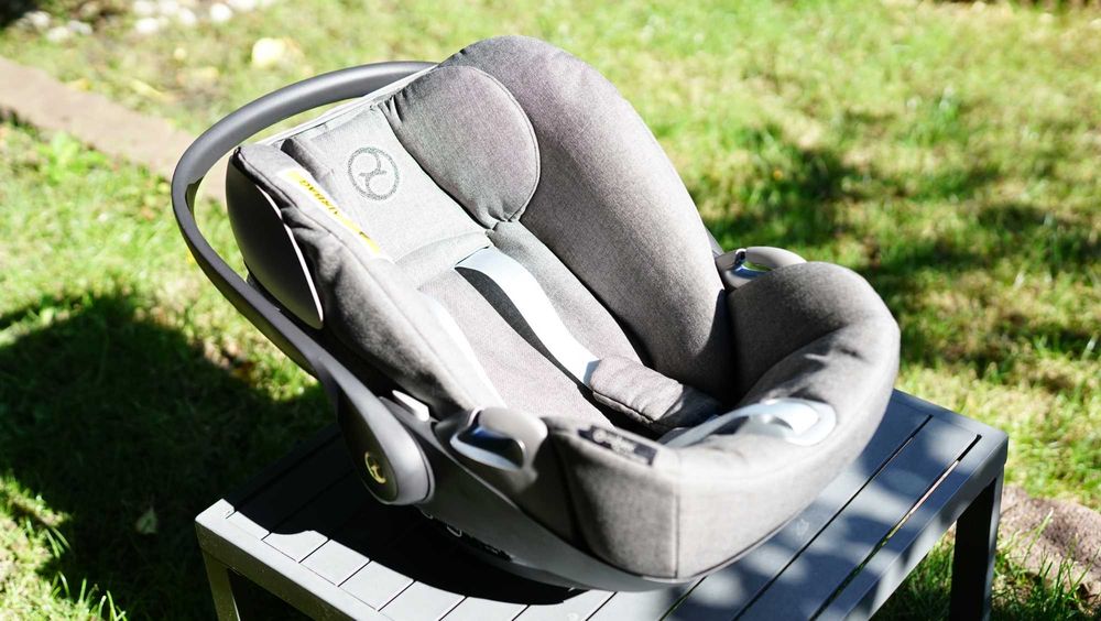 Cybex Cloud Z i-Size Plus Soho Grey 0-13 kg + obrotowa baza Base Z