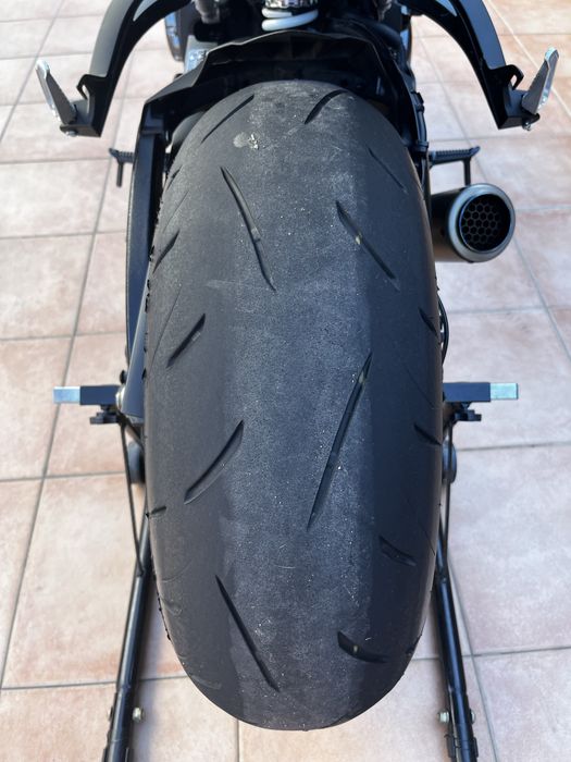 Suzuki Gsxs1000 2025 - VENDO OU TROCO