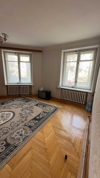 Продаж квартири 146 м2 біля парку культури