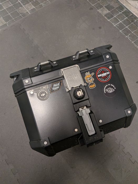 Top case givi ou troco por grande
