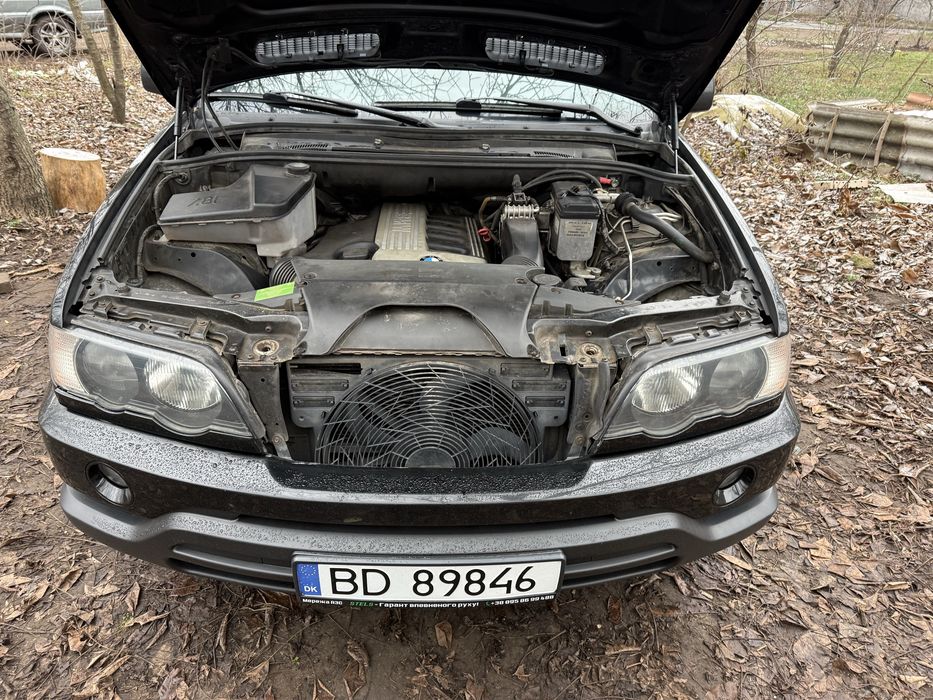 BMW x5 продаж свіжозагнаний