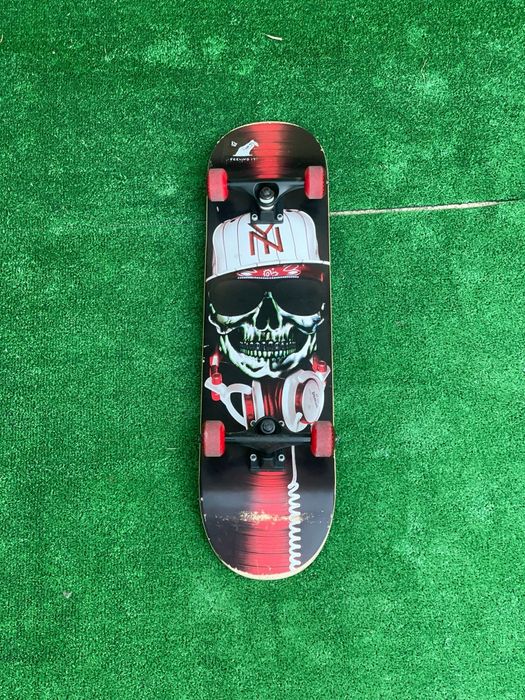 Skate em muito bom estado