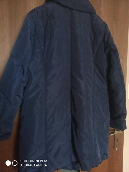 Damski pikowany płaszcz  roz 48/50