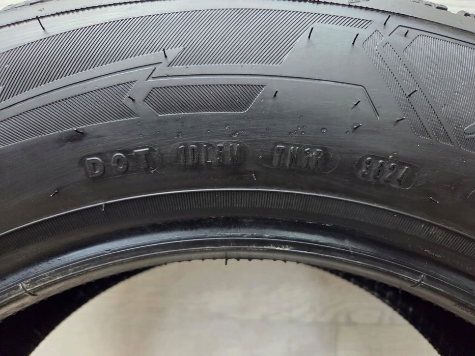 opona zimowa goodyear ultragrip performance 3 215/60r16 95 h