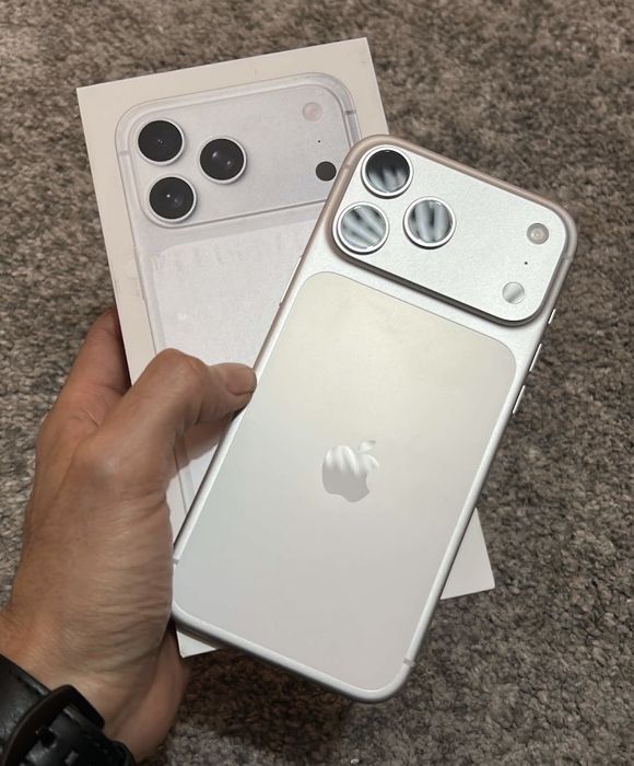 Iphone 17 ProMax 512gb silver como novo