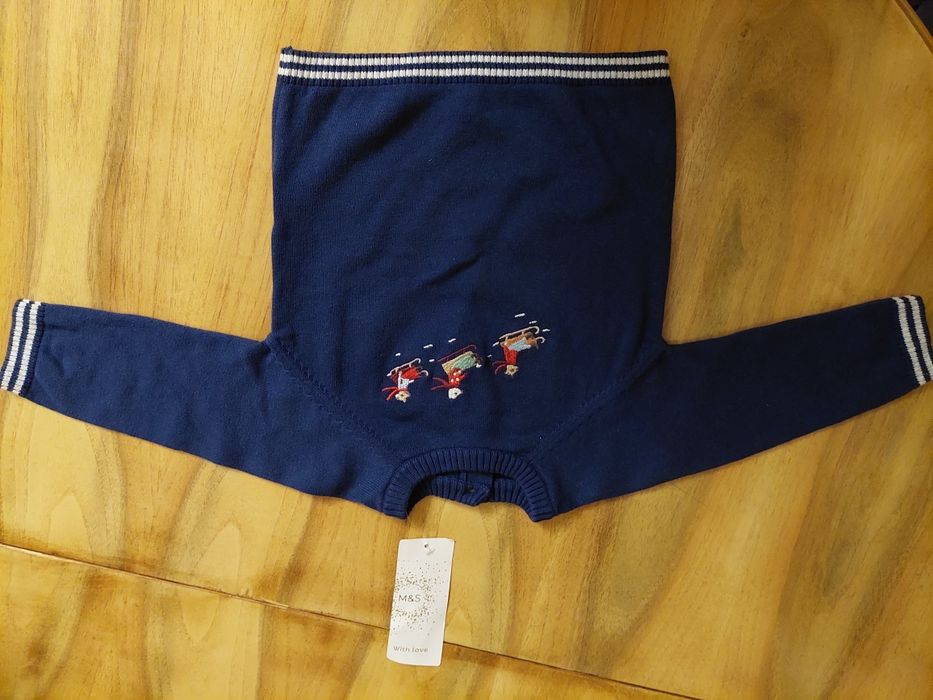 Свитер костюм боди Mothercare шорти  6 /9мес