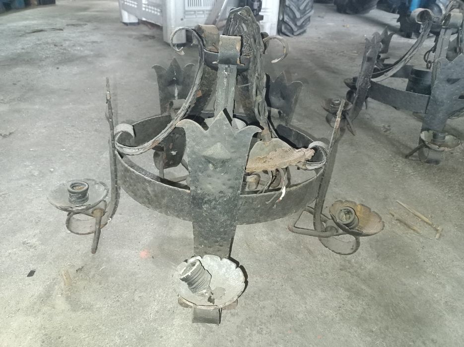 Vendo candeeiros antigos rusticos