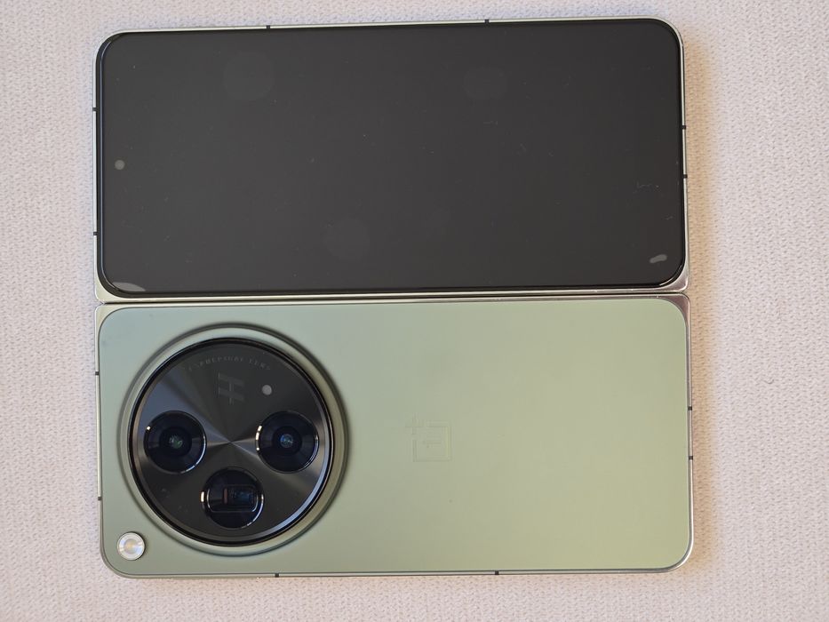 Продам Oneplus Open 16gb/512gb