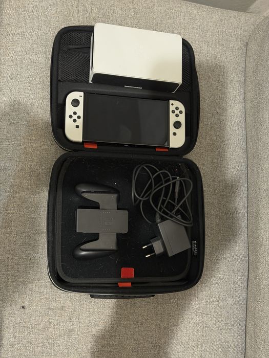 Nintendo Switch OLED + карта памяти 256 GB