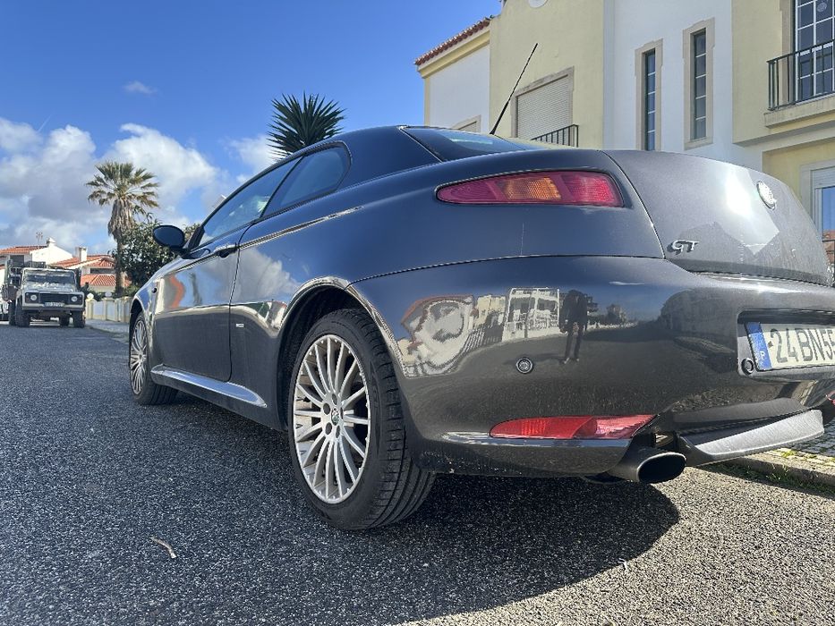 Alfa Romeo GT, em ótimo estado
