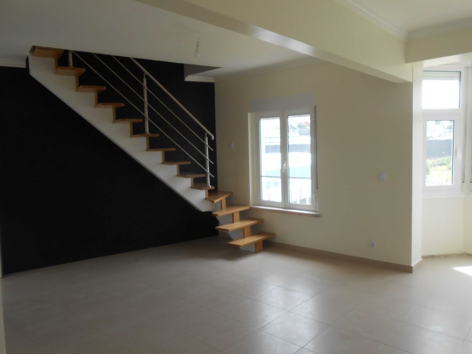 Apartamento T4 na Venda Nova Amadora
