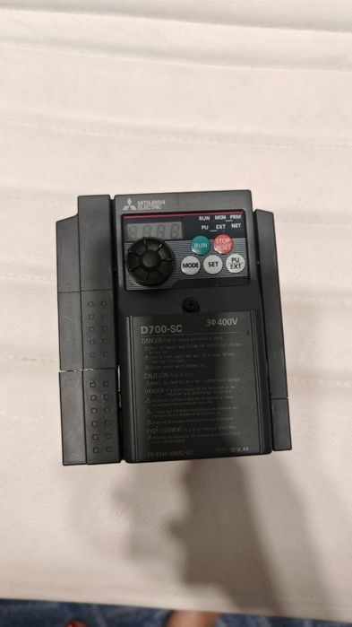 FR-D740-036SC-EC Частотний перетворювач FR-D 1.5кВт 3-ф/380