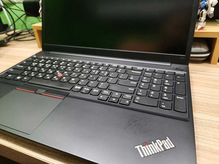 Lenovo Octacore 15.6" i5/16GB/385Nvme classe Profissional