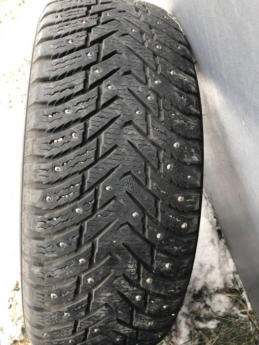 777 R16 6/139,7  два колеса с шинами 245 70 16 - 111Т