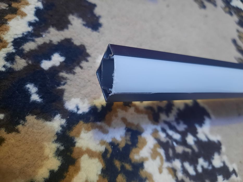 Комплект профіль+кришка для LED стрічки кутовий алюмінієвий LPU17