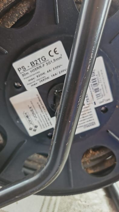 Kabel 30 m na Spuli bębnowy  przedlużacz sprzedam