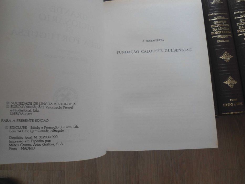 Grande Dicionário da Língua Portuguesa