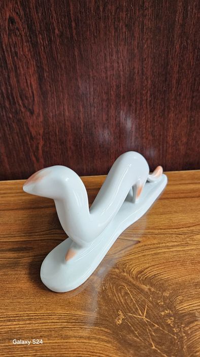 Porcelanowa figurka Ćmielów