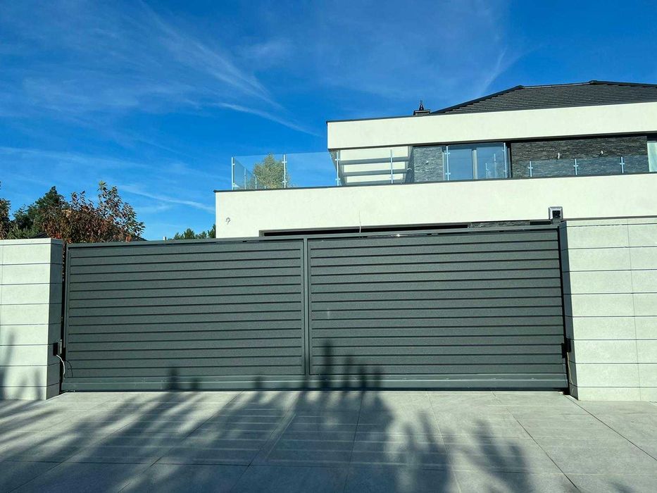 ogrodzenie panelowe, siatka montaż