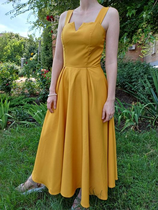 3 сукні для фотосесій разом