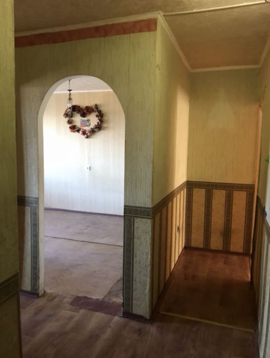 Продам 2 кімнатну квартиру в центрі міста