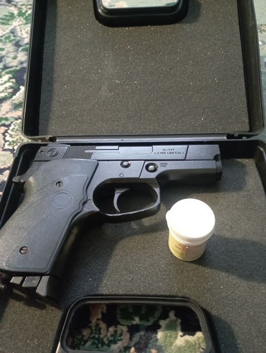 Пістолет дитяча іграшка