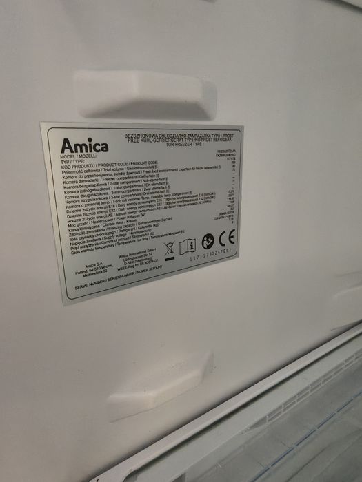 Na sprzedaż lodówka Amica