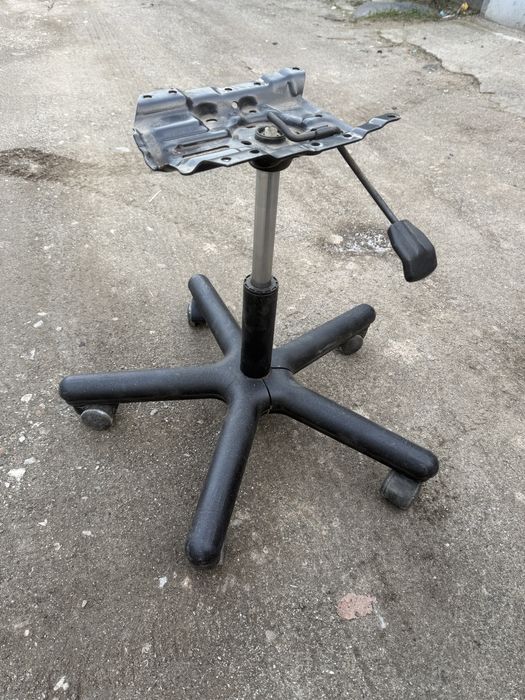 Основание офисного кресла