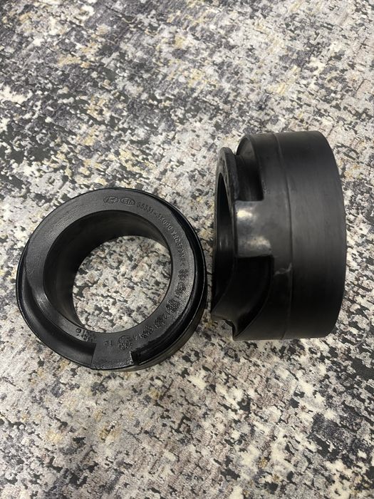 Продам проставки