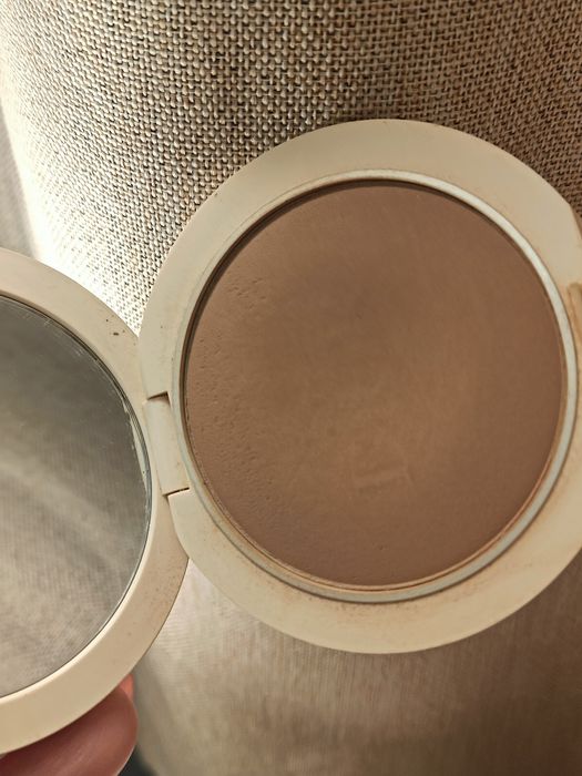 Dior kultowy bronzer i kultowy odcień  04