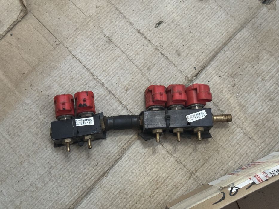 Газовые форсунки с редуктором, стояли на джетте 2.5