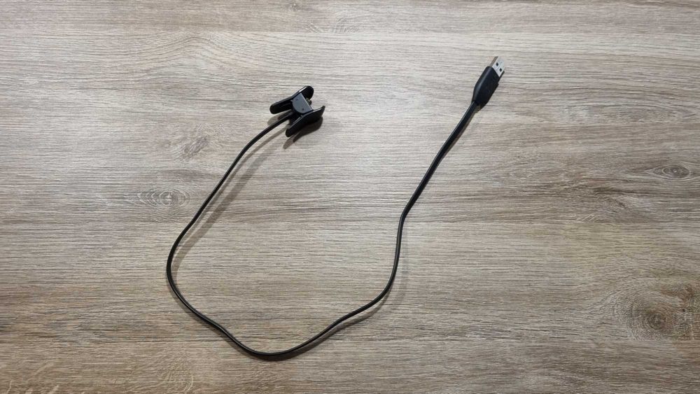 Kabel do ladowania Garmin Vivosmart 3